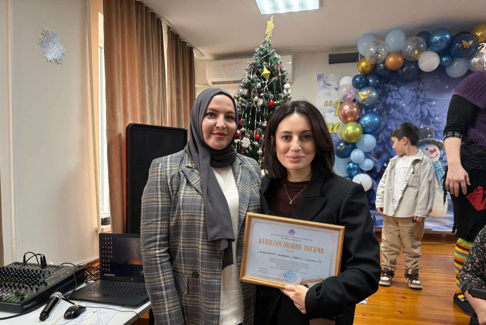 Волшебное время новогодних чудес продолжает дарить тепло и радость!